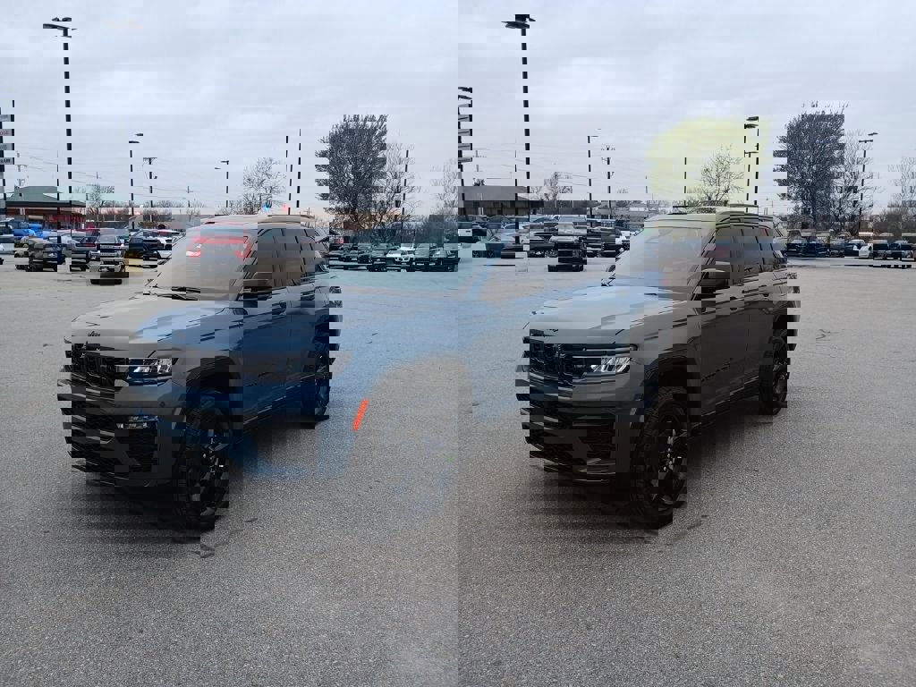 New 2026 Jeep Grand Cherokee Limited image 3