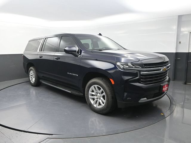 Used 2022 Chevrolet Suburban LT AWD/4WD image 10