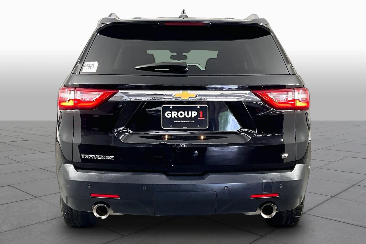 Used 2018 Chevrolet Traverse LT FWD image 5