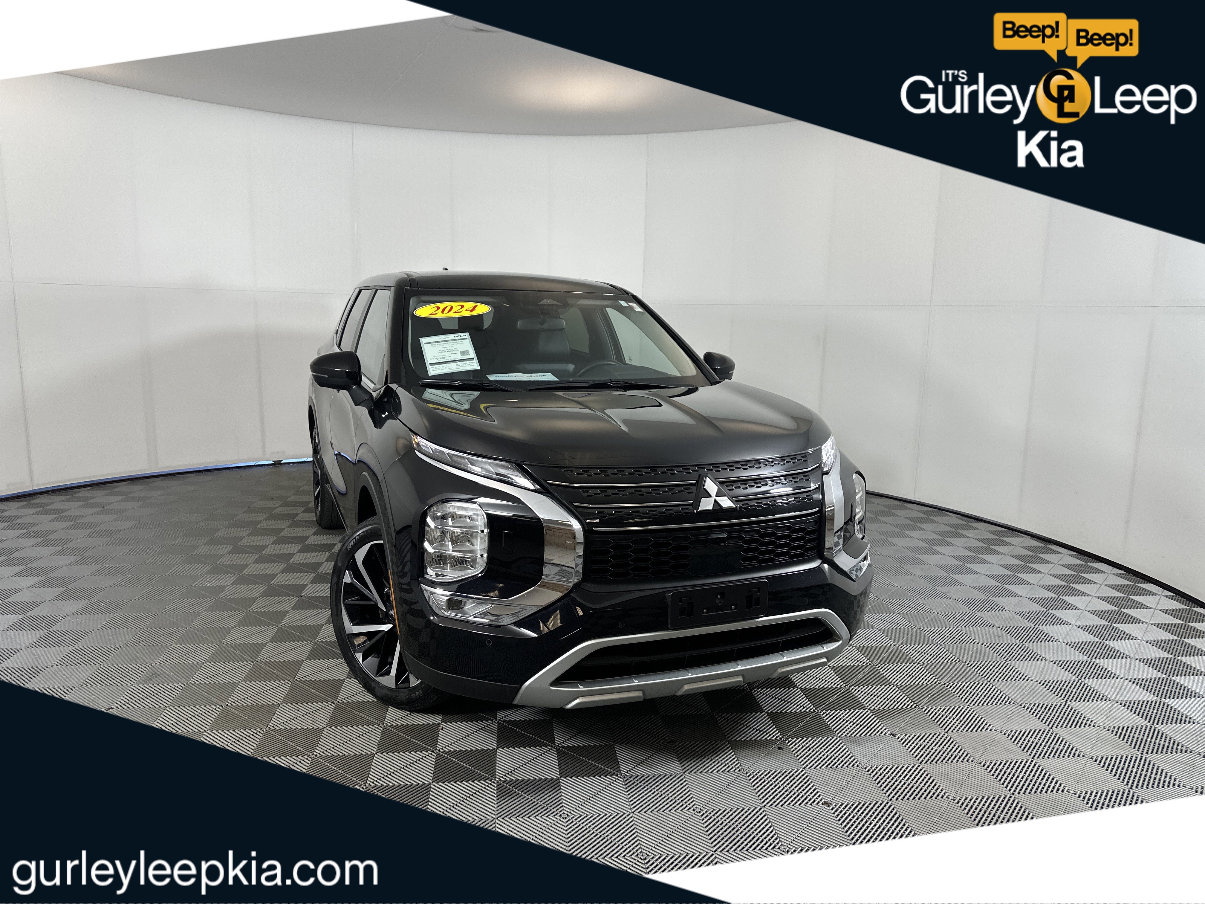 Used 2024 Mitsubishi Outlander SE