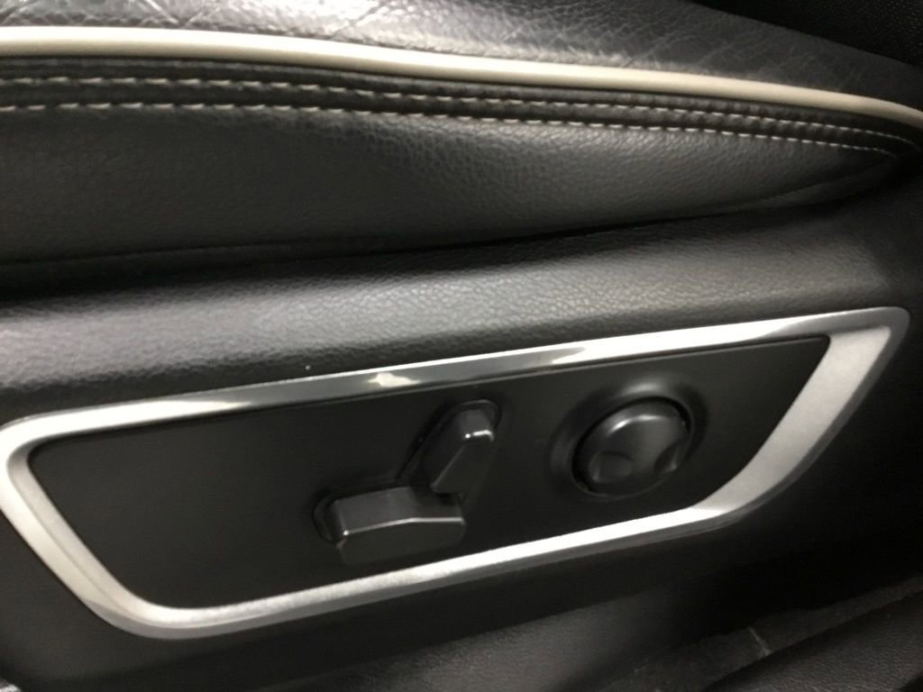 Used 2022 RAM 1500 Laramie image 9