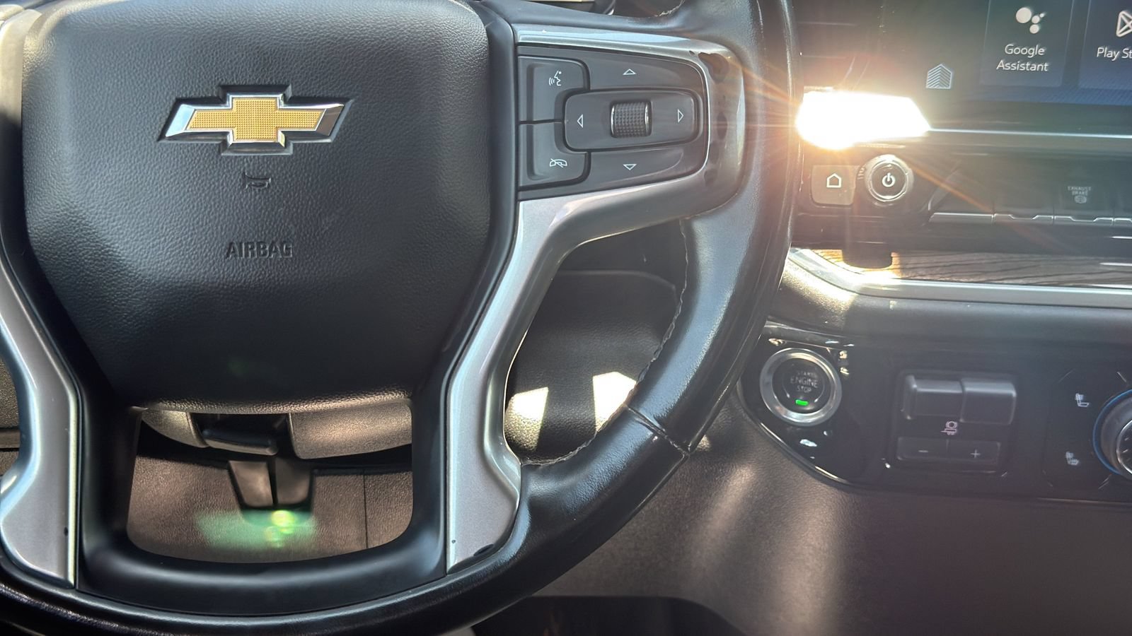 Used 2025 Chevrolet Silverado 3500 LT w/ Convenience Package AWD/4WD image 15