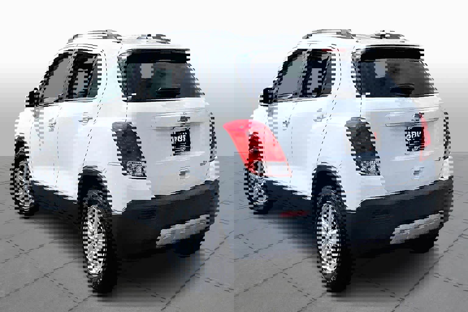 Used 2016 Chevrolet Trax LT w/ LT Convenience Package image 12