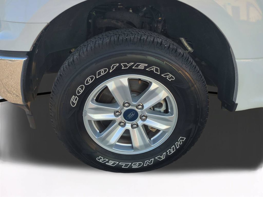 Used 2020 Ford F150 XLT w/ Equipment Group 301A Mid AWD/4WD image 11