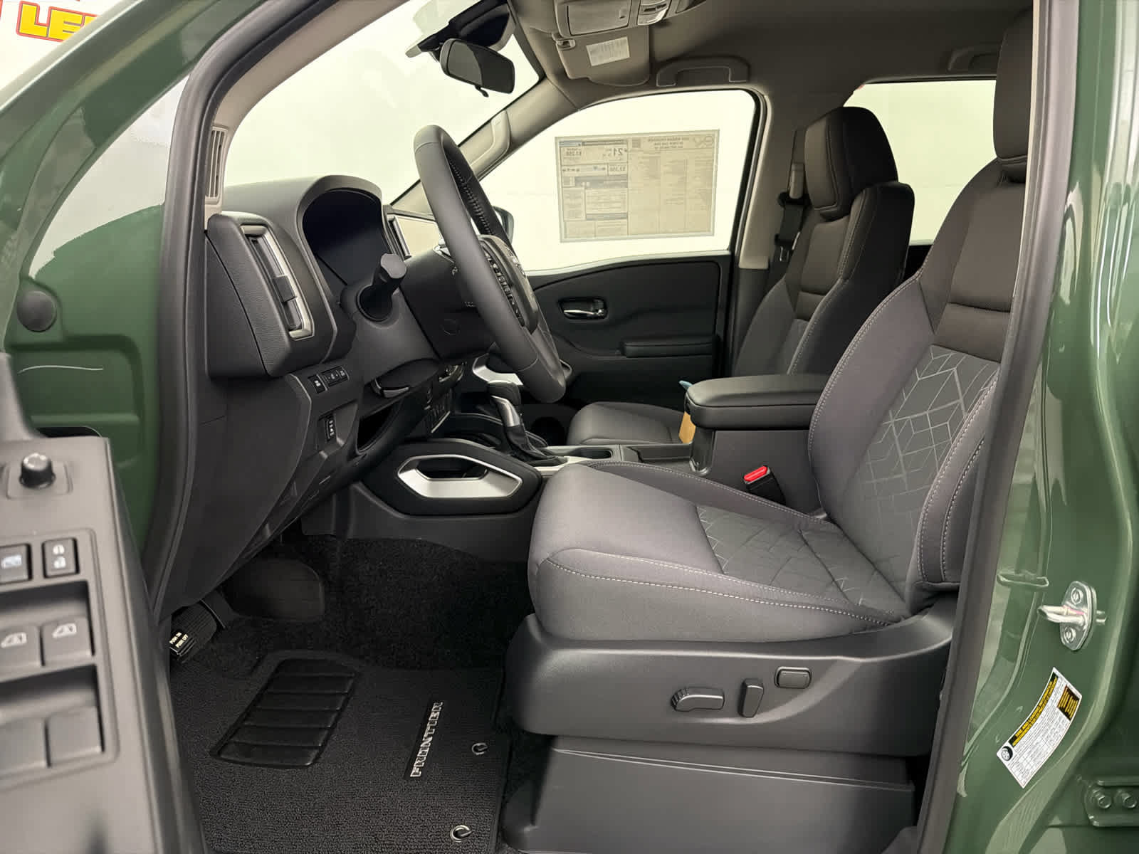 New 2026 Nissan Frontier SV w/ SV Convenience Package RWD image 14
