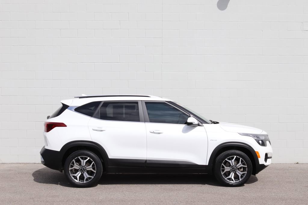 Used 2022 Kia Seltos EX AWD/4WD image 35