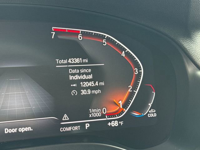 Used 2023 BMW X4 xDrive30i w/ M Sport Package AWD/4WD image 17