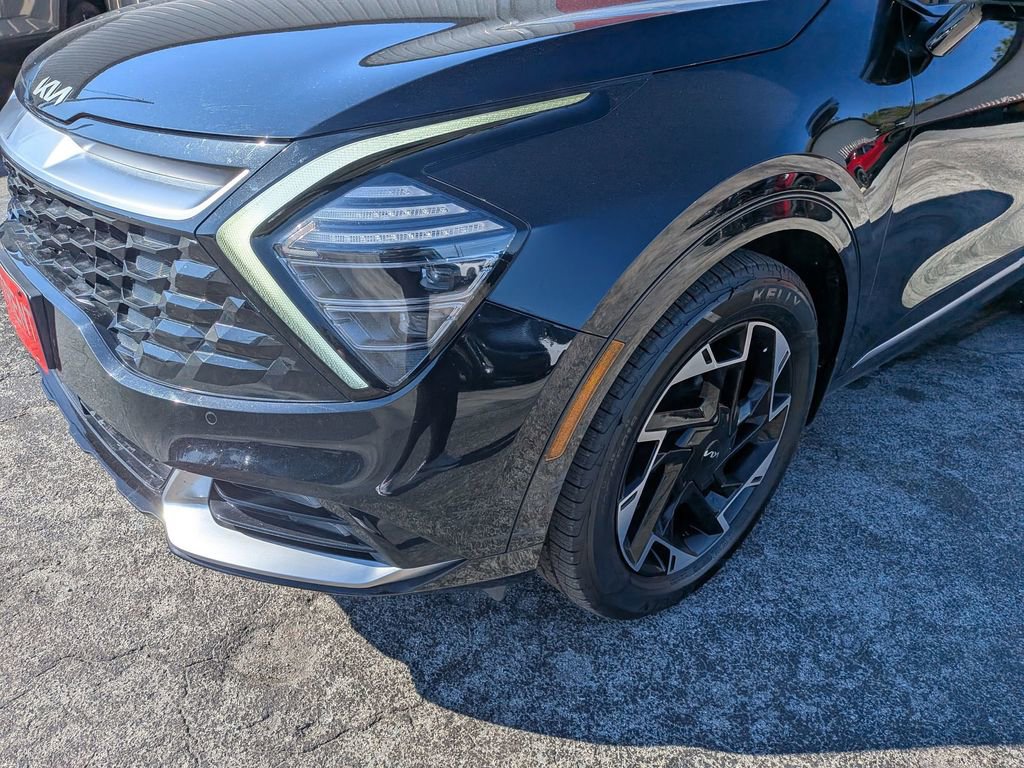 Used 2023 Kia Sportage SX image 9
