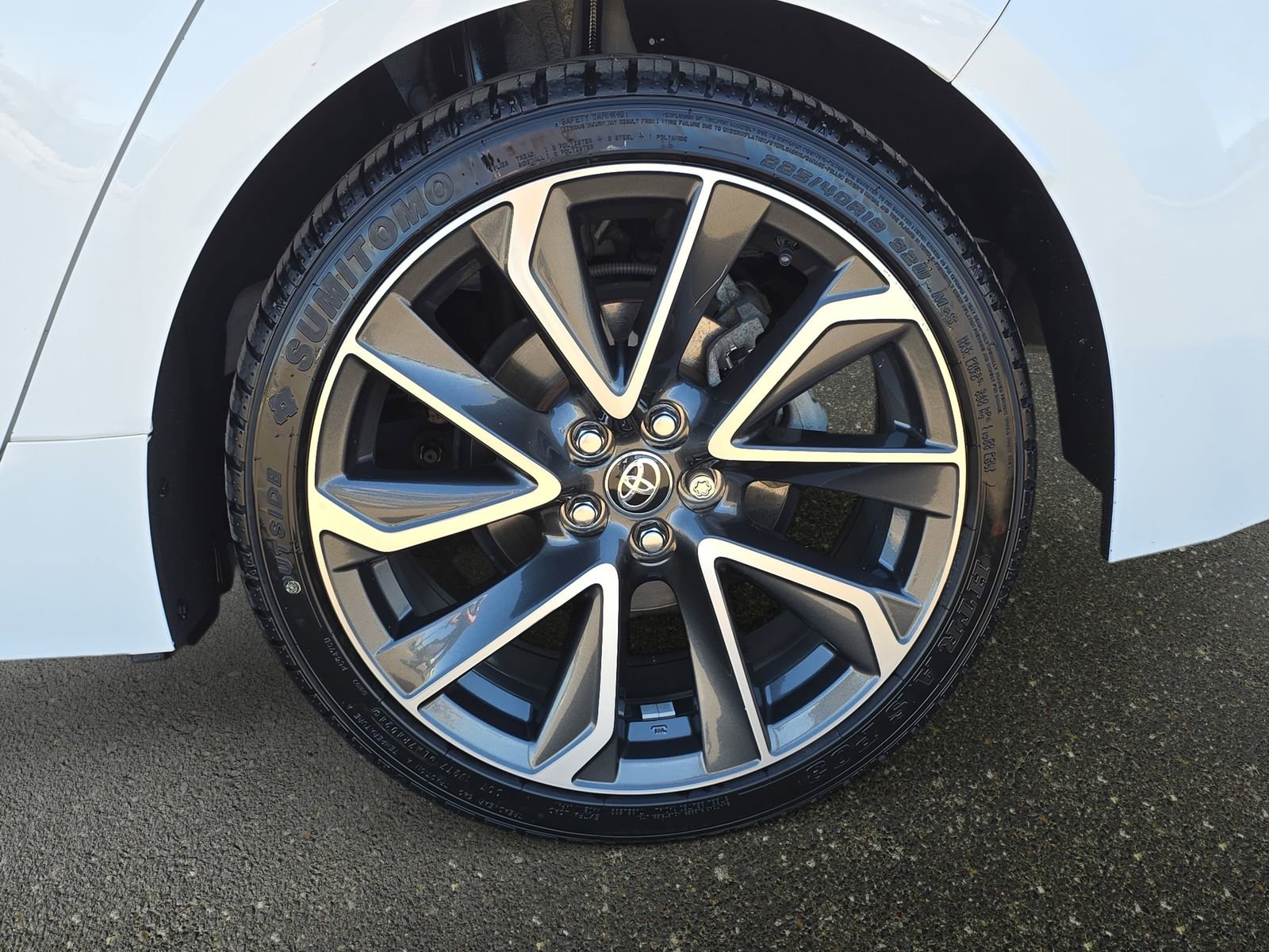 Used 2020 Toyota Corolla SE FWD image 32