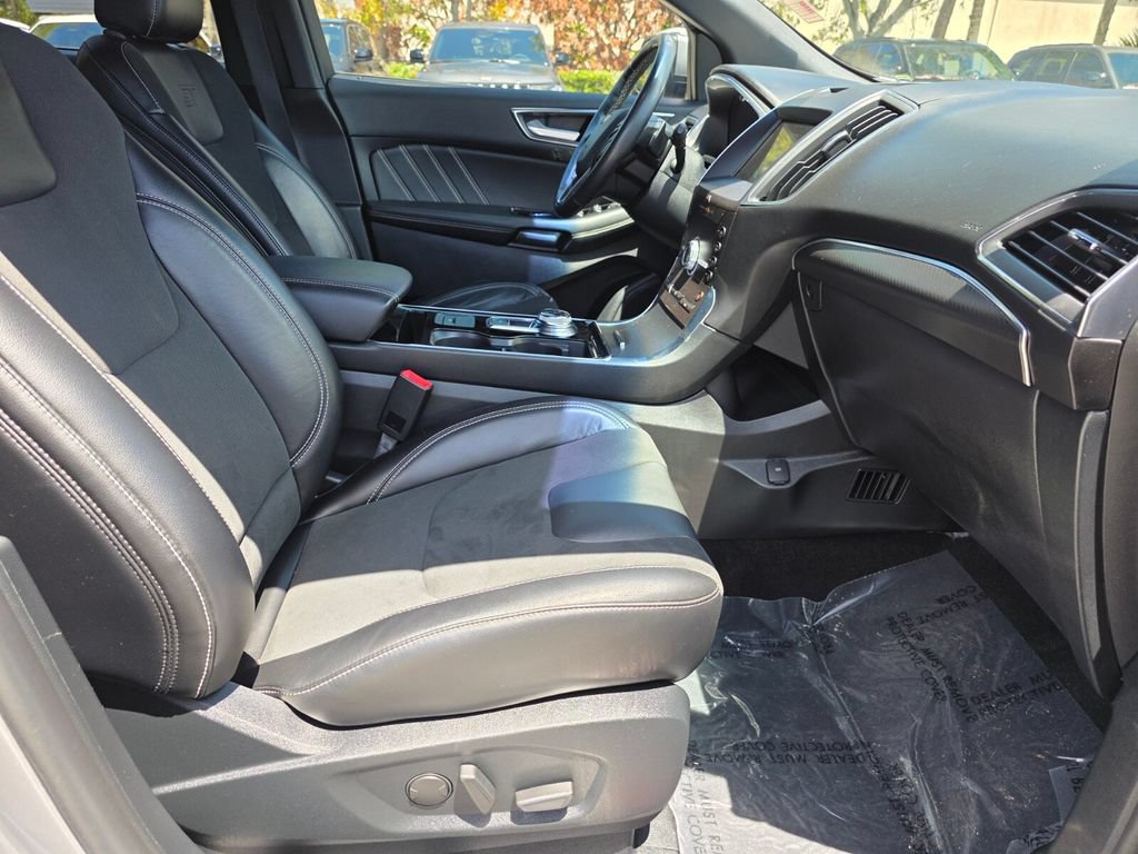 Used 2020 Ford Edge ST AWD/4WD image 10