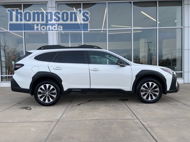 Used 2024 Subaru Outback Limited XT image 2