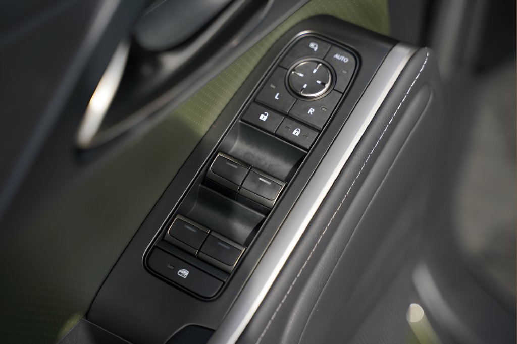 Used 2024 Lexus GX 550 AWD/4WD image 20