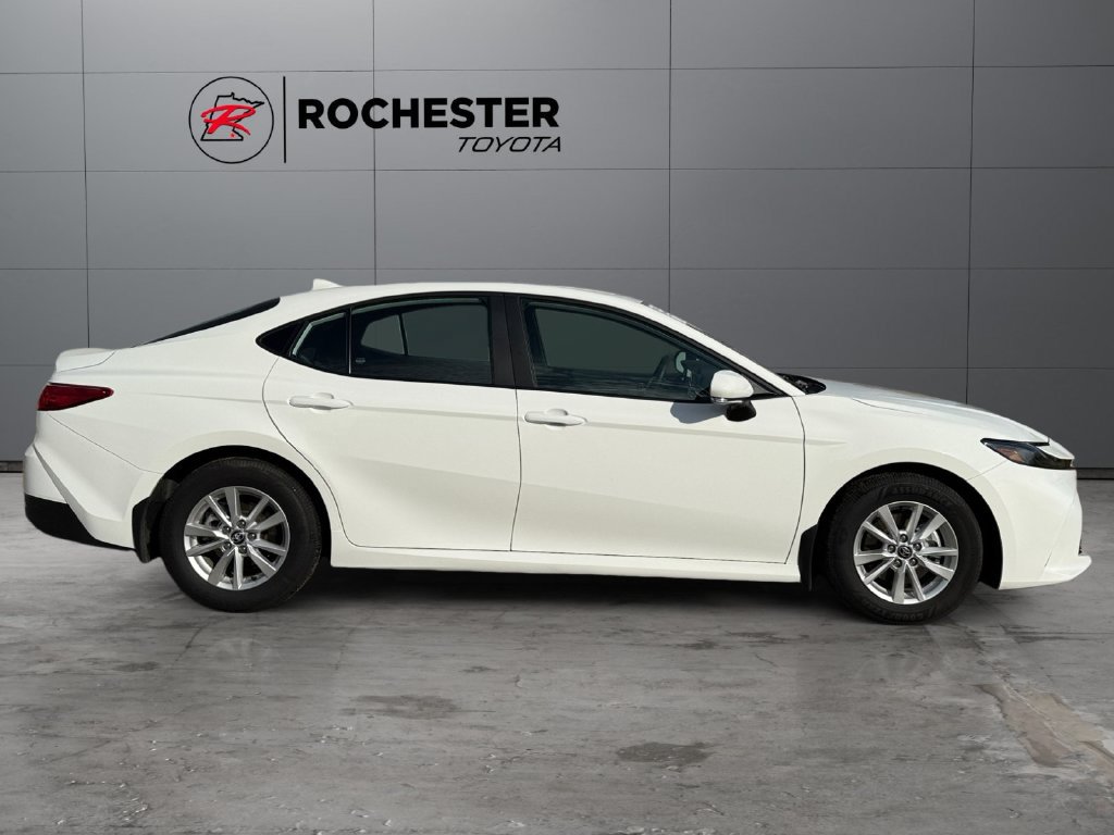 Certified 2025 Toyota Camry LE w/ Convenience Package FWD image 6