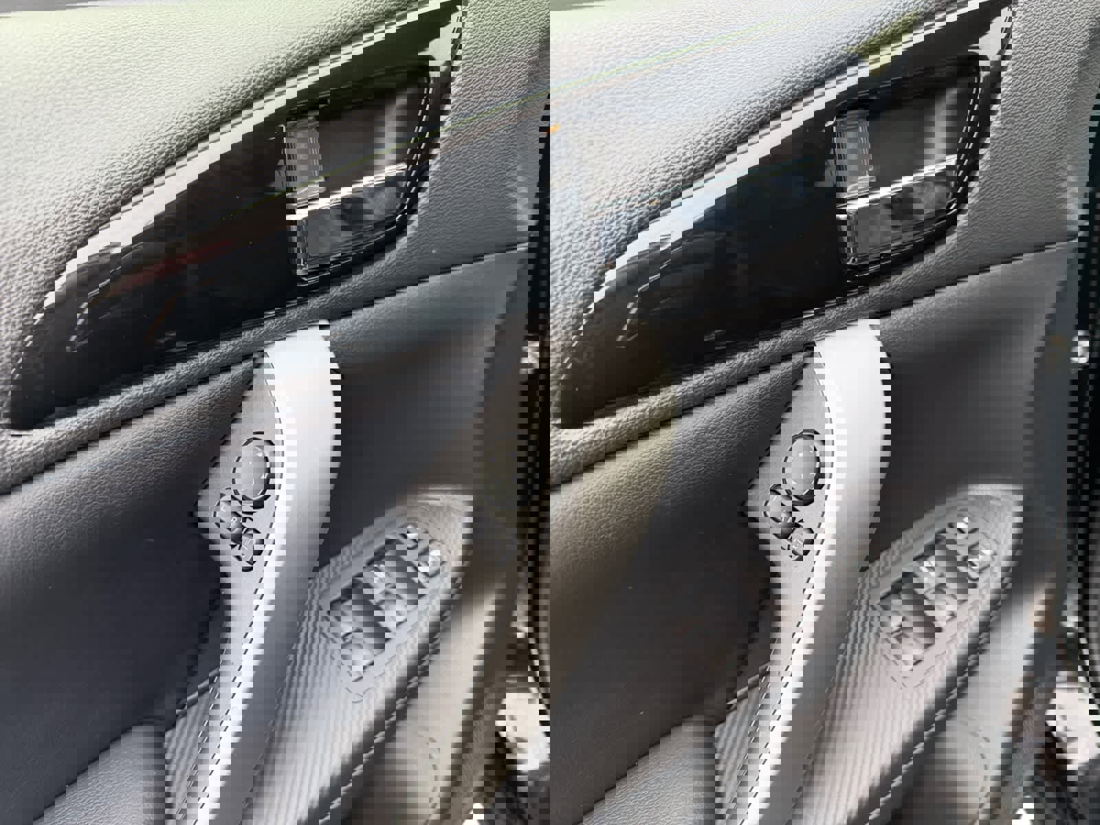 Used 2025 Mitsubishi Eclipse Cross SE image 11