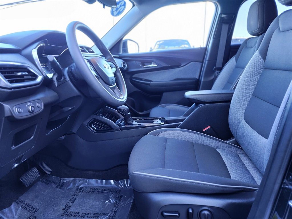 Used 2023 Chevrolet TrailBlazer LT image 13