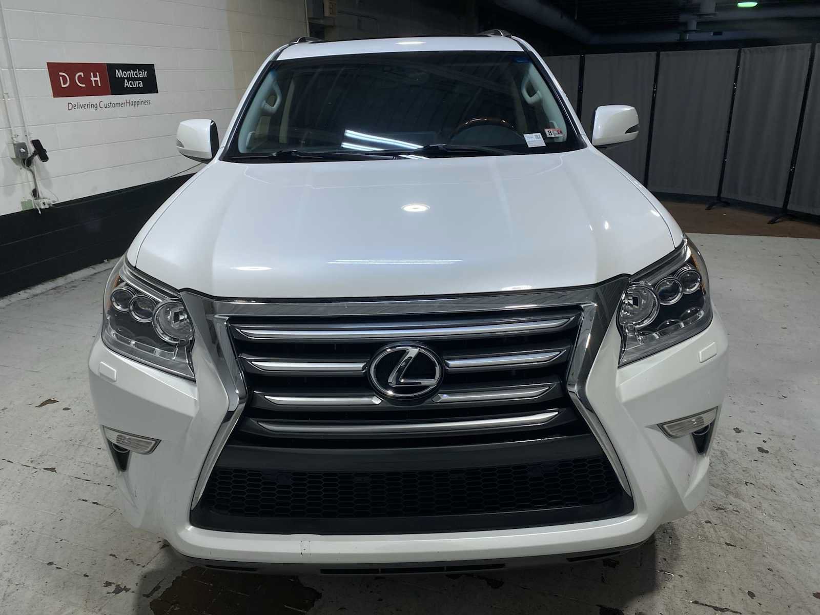 Used 2017 Lexus GX 460 Premium w/ Premium Package AWD/4WD image 6