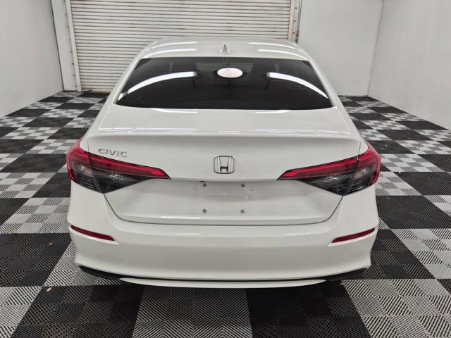 Used 2023 Honda Civic EX image 5