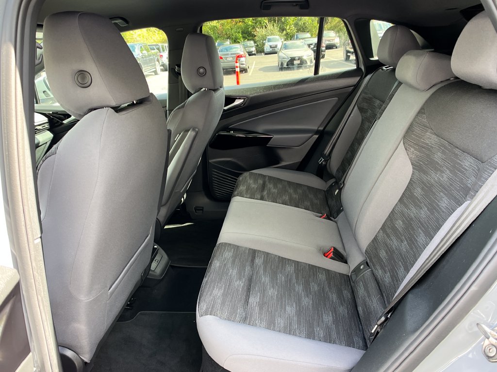 Used 2022 Volkswagen ID.4 Pro AWD/4WD image 21