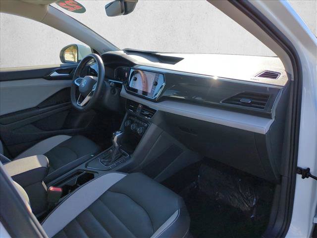 Used 2022 Volkswagen Taos SEL w/ Panoramic Sunroof Package image 22
