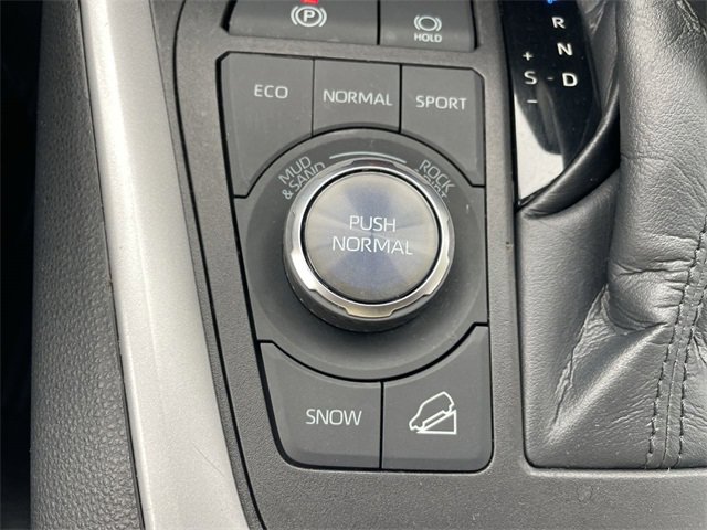 Used 2022 Toyota RAV4 TRD Off-Road image 17