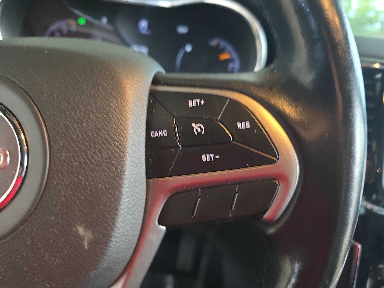 Used 2021 Jeep Grand Cherokee Limited w/ Premium Lighting Group AWD/4WD image 17