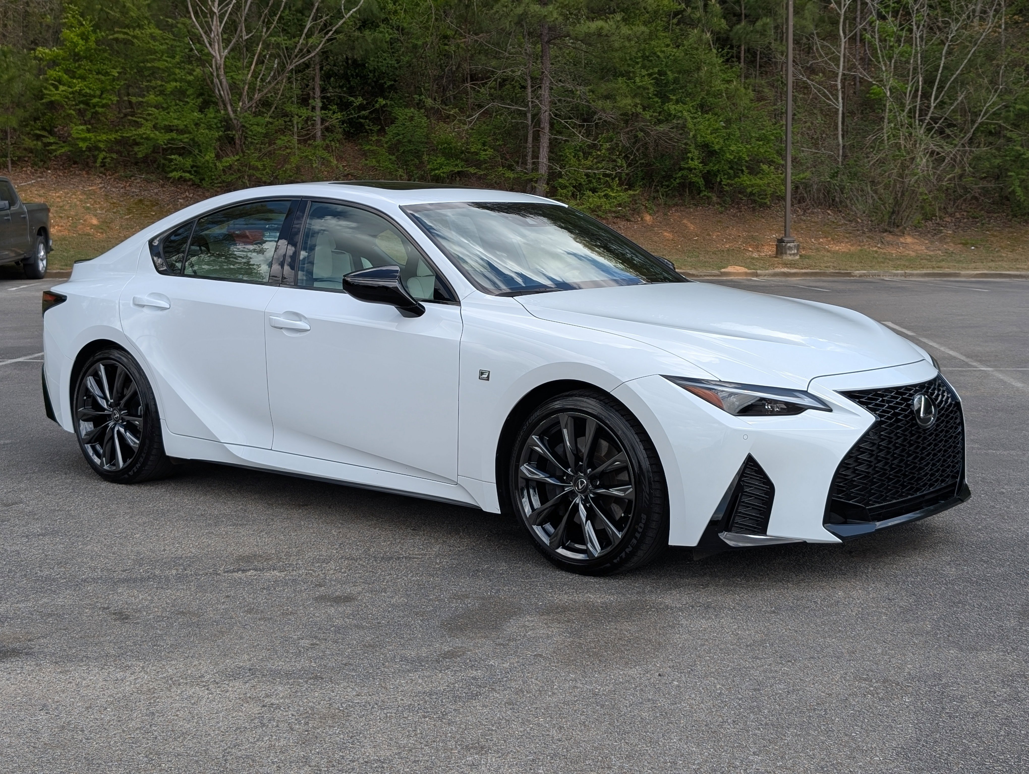 Used 2025 Lexus IS 350 F Sport RWD image 11