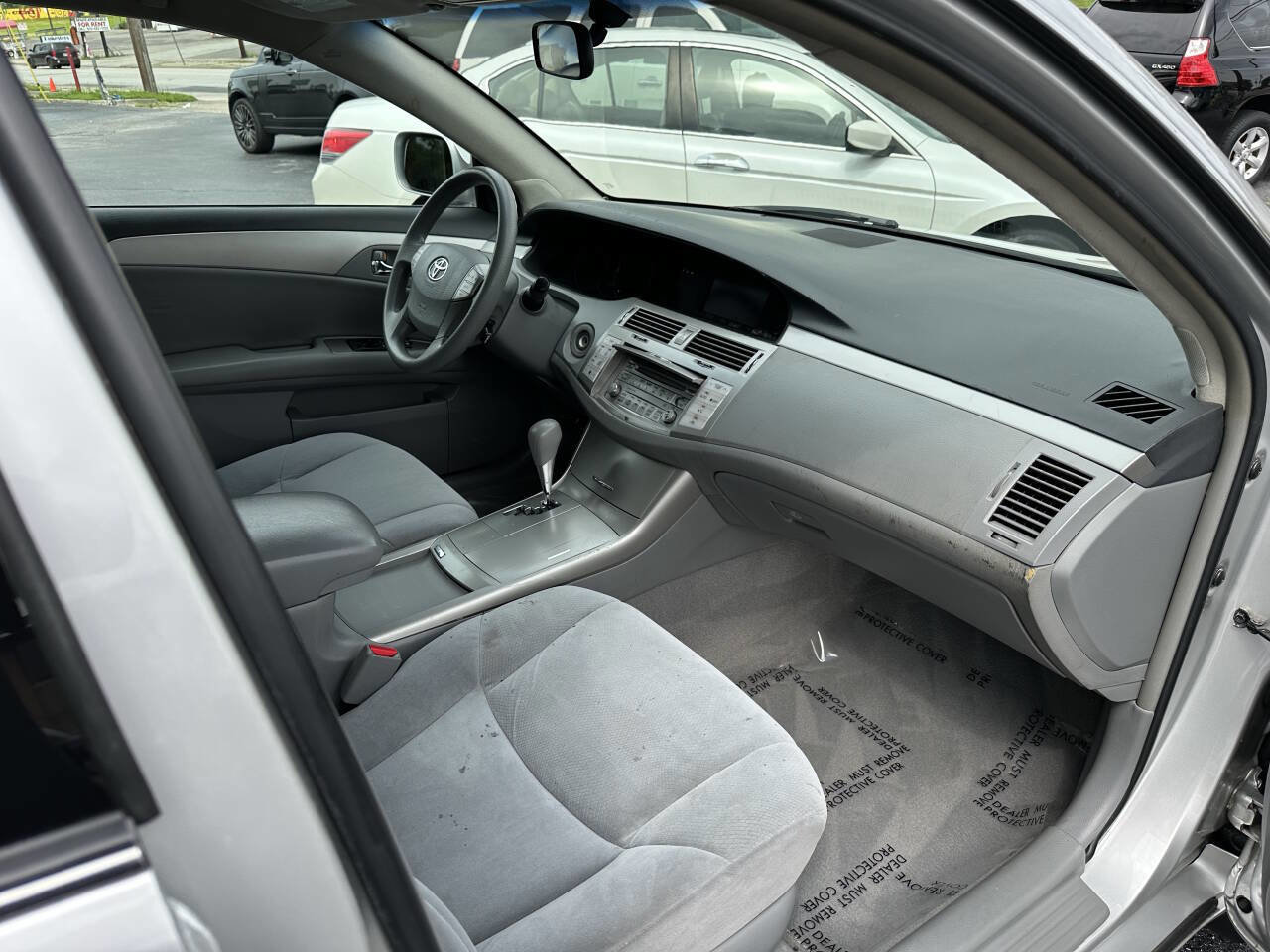 Used 2008 Toyota Avalon XL FWD image 9