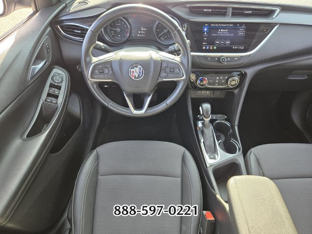 Used 2022 Buick Encore GX Preferred w/ Sport Touring Package FWD image 12