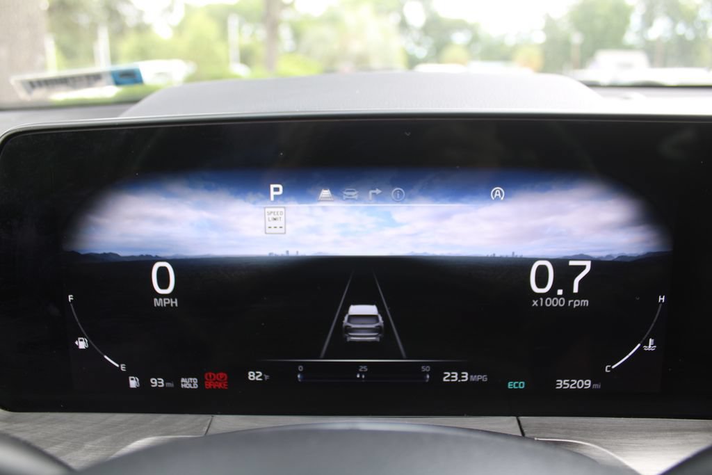 Certified 2025 Kia Telluride SX Prestige X-Pro AWD/4WD image 35