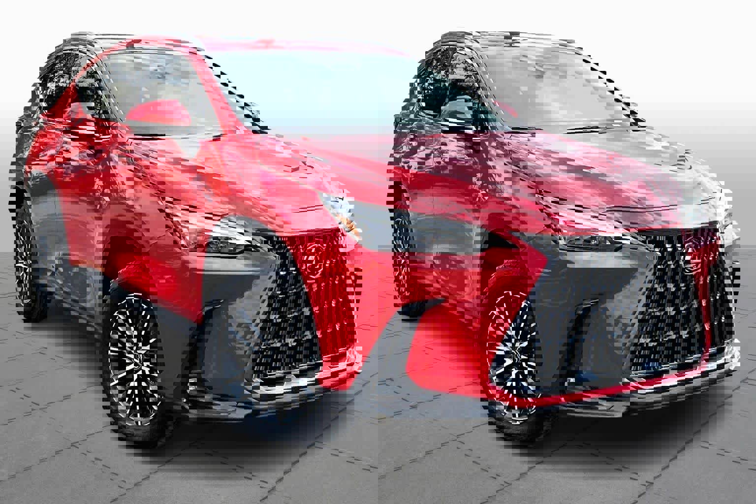 Used 2023 Lexus NX 250 FWD image 3