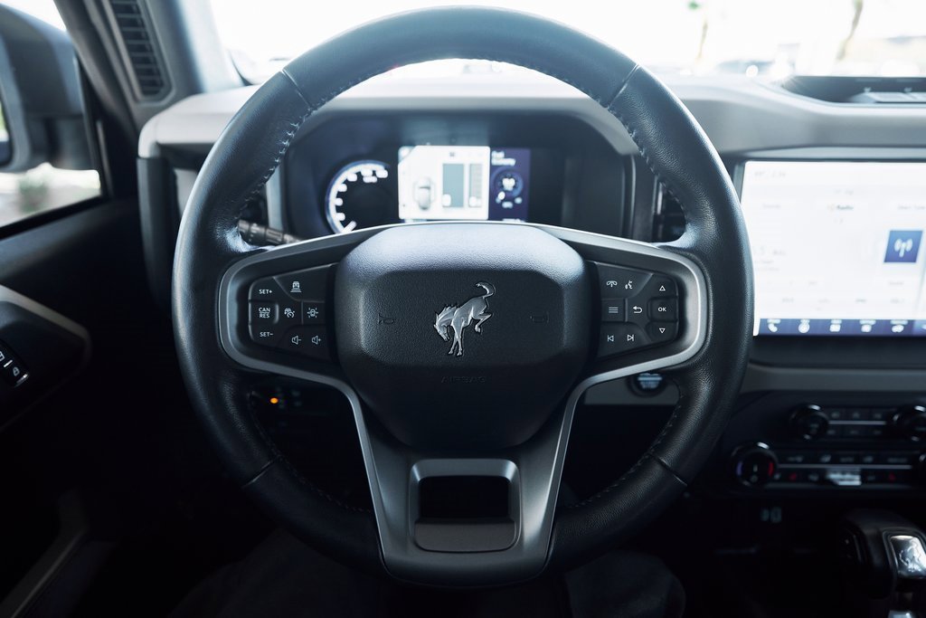 Used 2022 Ford Bronco Wildtrak image 35