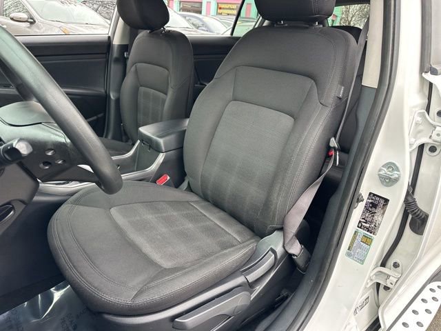 Used 2013 Kia Sportage LX w/ Convenience Pkg image 7