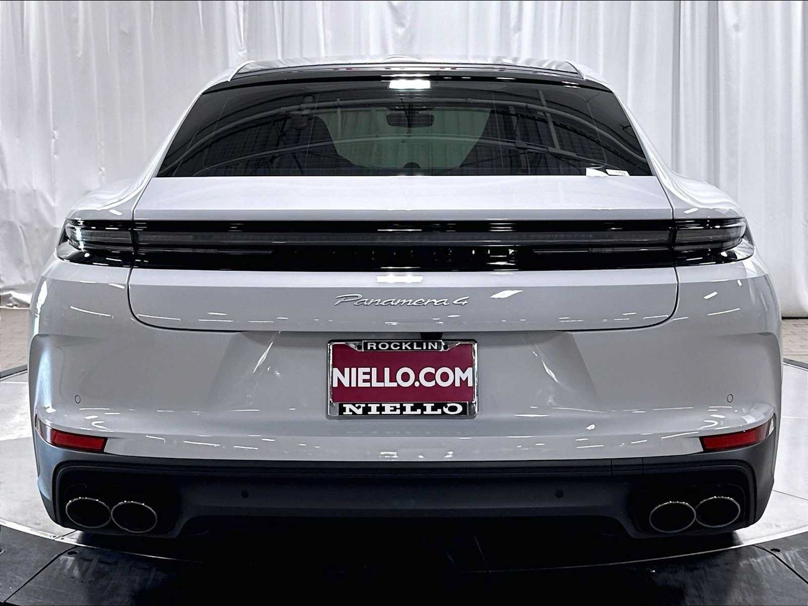 Used 2025 Porsche Panamera 4 AWD/4WD image 8