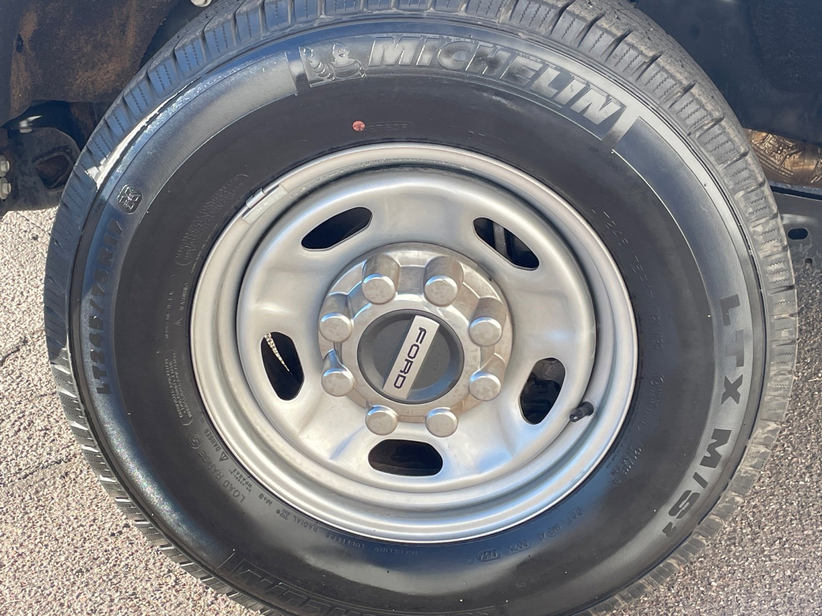 Used 2024 Ford F250 XL w/ XL Chrome Package image 24