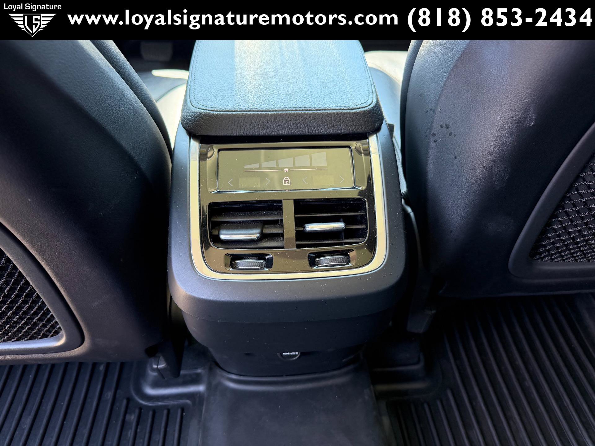 Used 2018 Volvo XC90 T5 Momentum AWD/4WD image 18