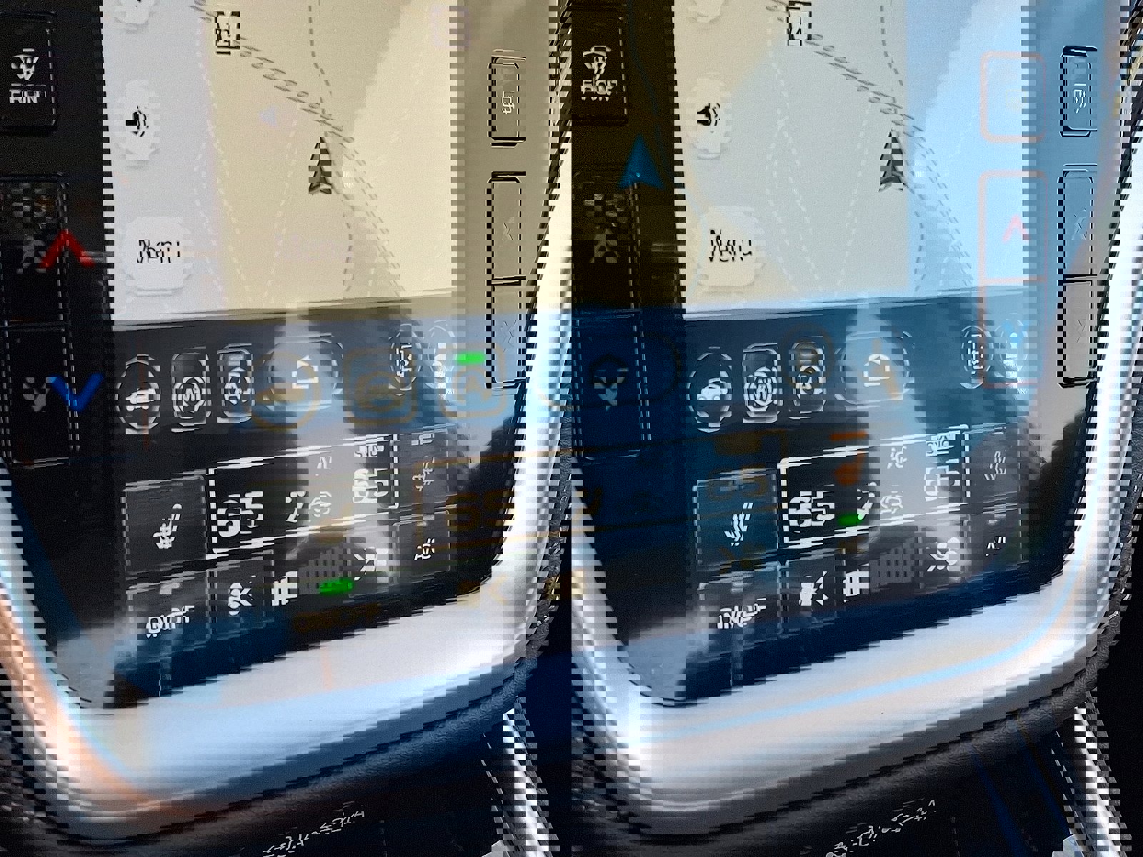 Used 2025 Subaru Legacy Premium image 16