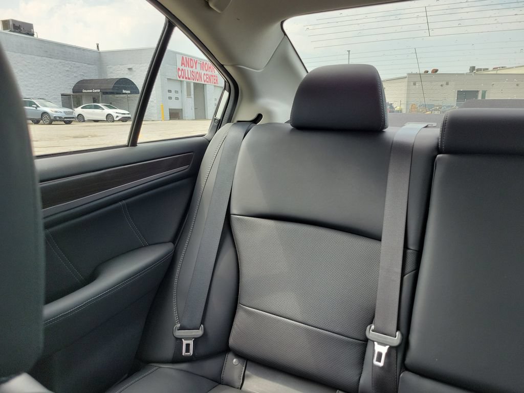 Used 2019 Subaru Legacy 2.5i Limited AWD/4WD image 5