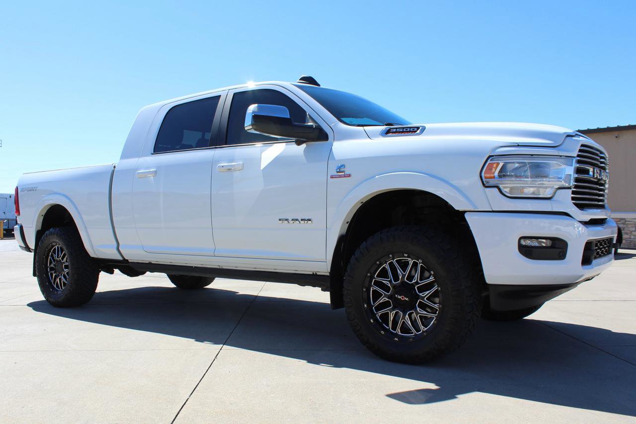 Used 2022 RAM 3500 Laramie image 91