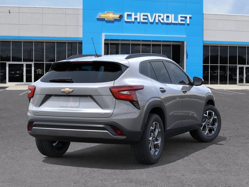 New 2026 Chevrolet Trax LT w/ Driver Confidence Package FWD image 4