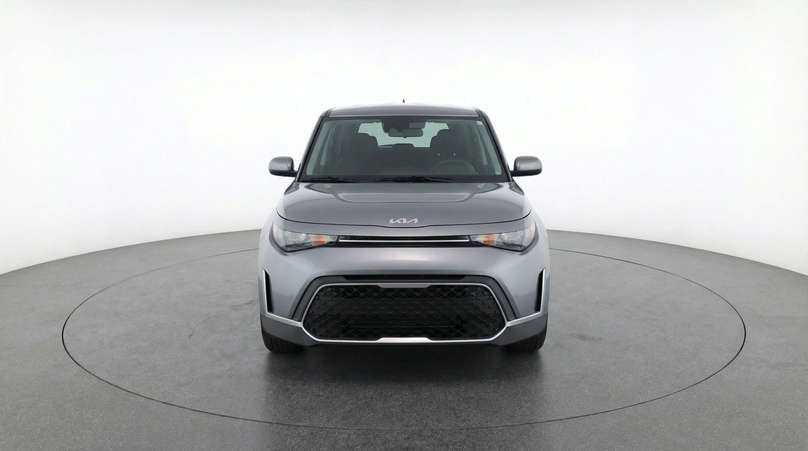 Used 2025 Kia Soul LX w/ LX Technology Package image 2