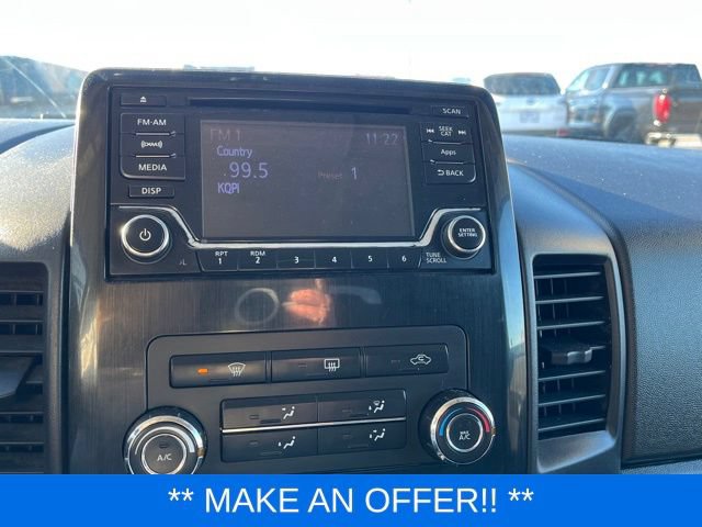 Used 2015 Nissan Titan S AWD/4WD image 35