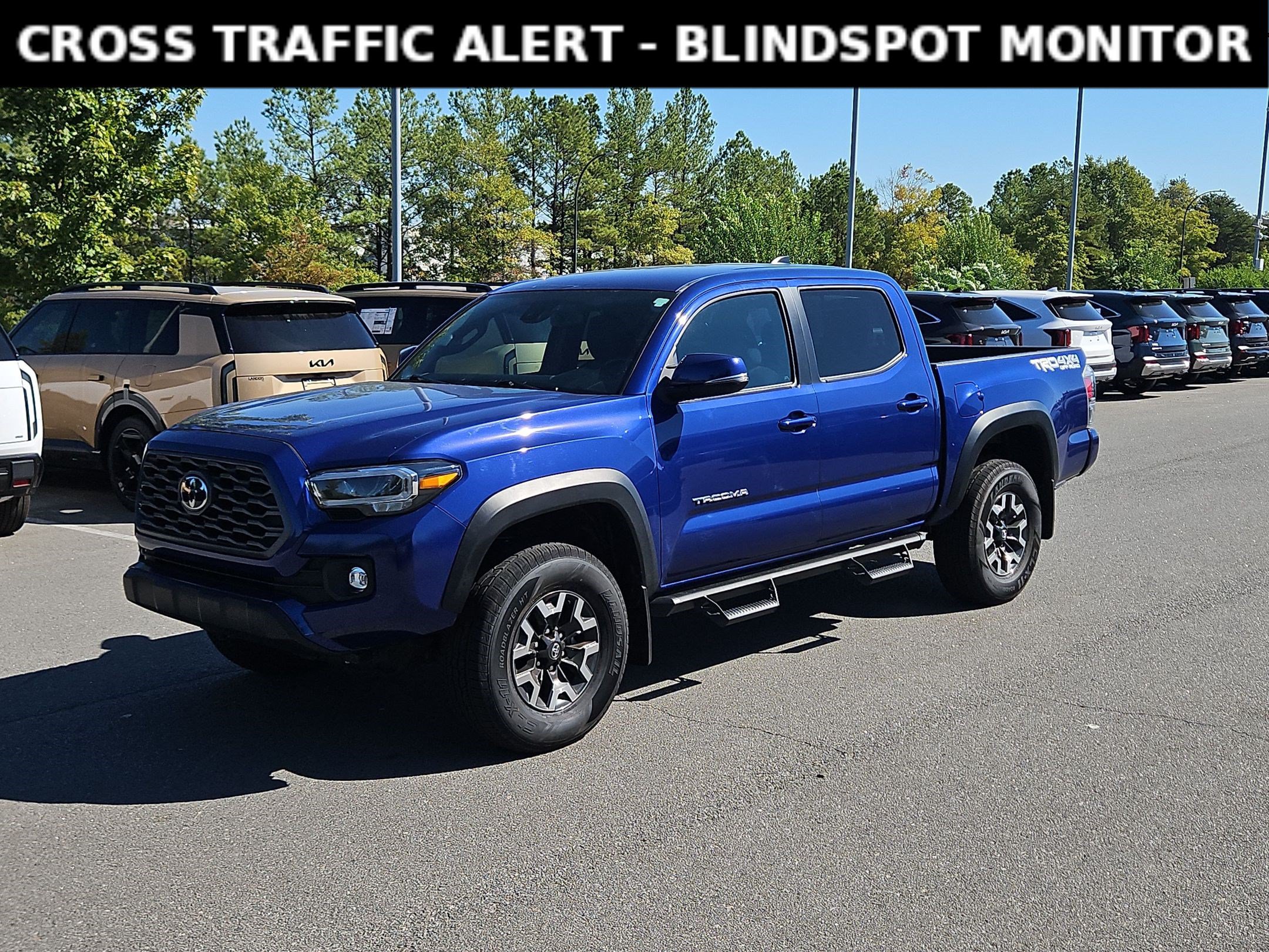 Used 2023 Toyota Tacoma TRD Off-Road w/ Technology Package AWD/4WD image 3