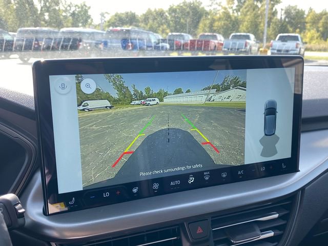 New 2025 Ford Escape SE FWD image 27