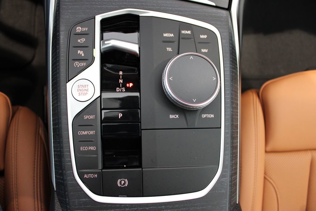 Used 2025 BMW 430i xDrive Coupe w/ Premium Package image 31