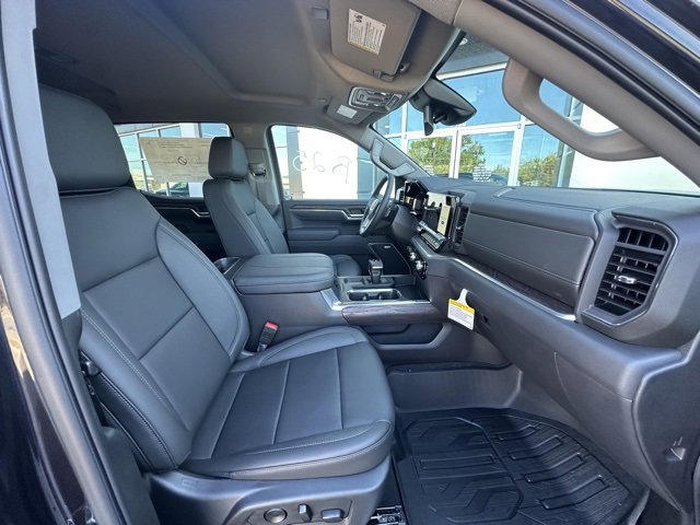 New 2026 GMC Sierra 1500 SLT image 30