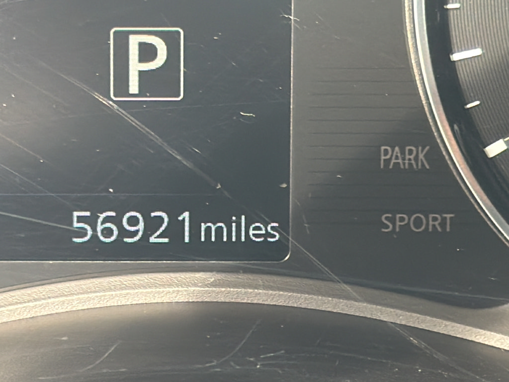 Certified 2024 Nissan Kicks SR w/ SR Premium Package FWD image 31