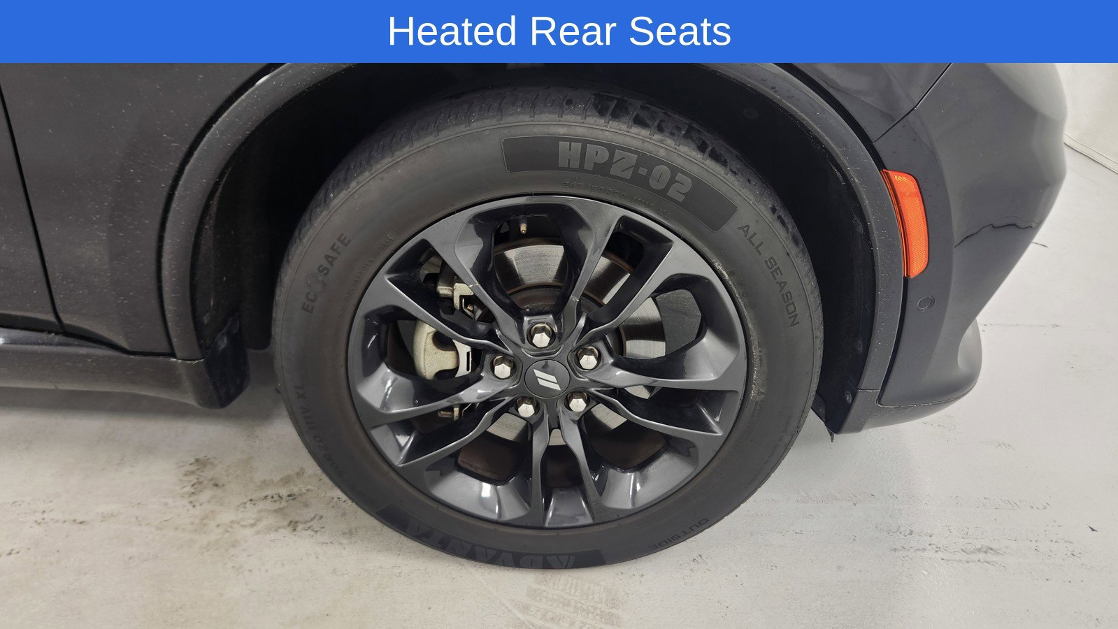 Used 2022 Dodge Durango R/T w/ Blacktop Package AWD/4WD image 9