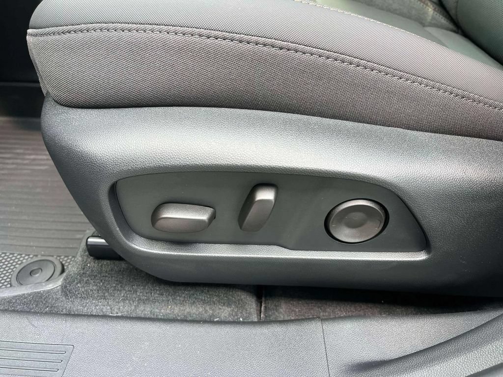 New 2026 GMC Terrain AT4 AWD/4WD image 24