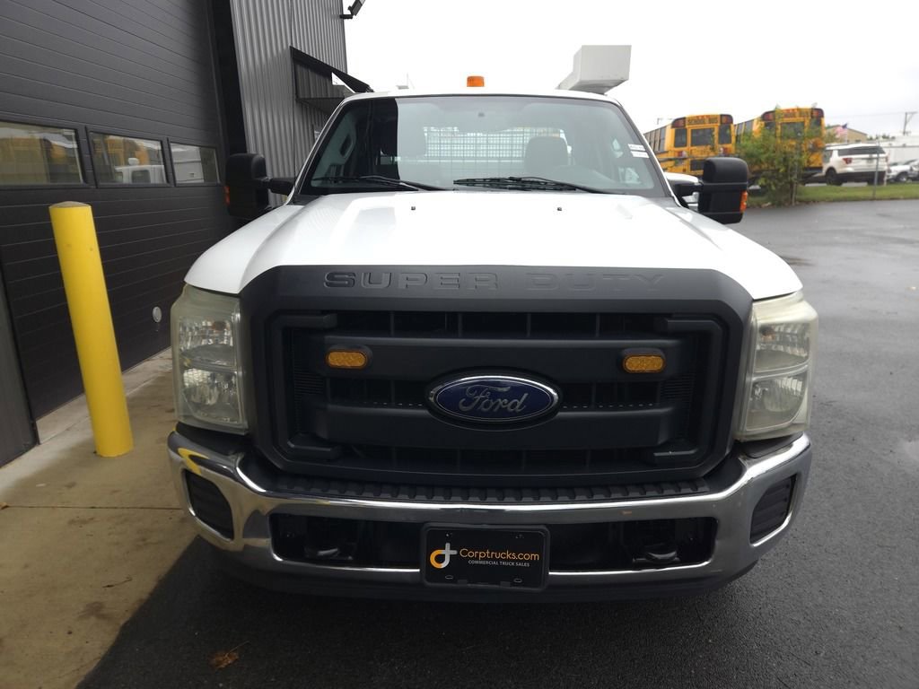 Used 2015 Ford F250 XL w/ Power Equipment Group RWD image 9