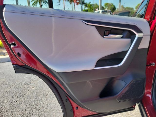 Used 2023 Toyota RAV4 Limited FWD image 9